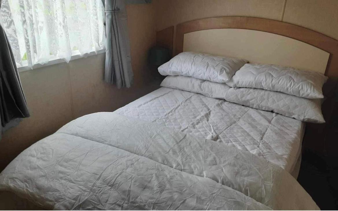 Abi Vista Static Caravan Holiday home *